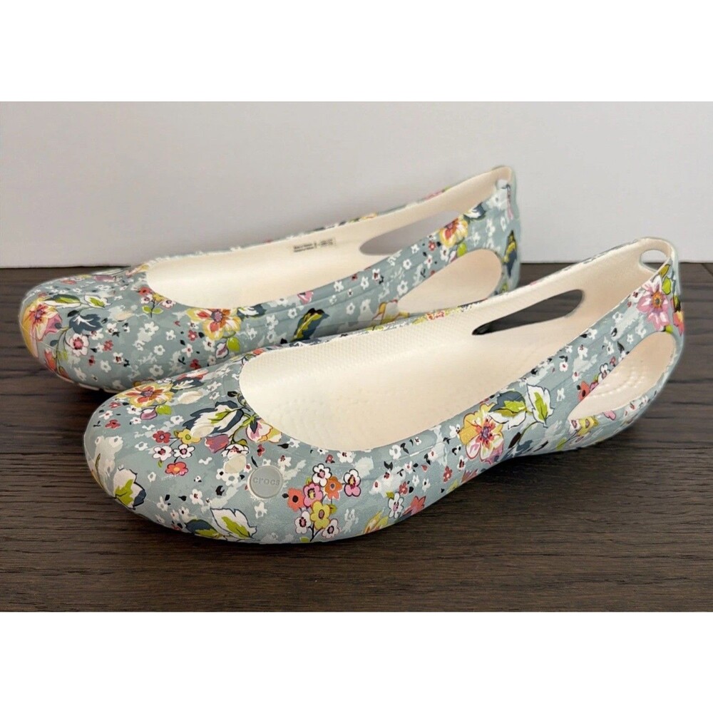 Vera Bradley X Crocs Kadee flat White Blue Floral Womens Size 9